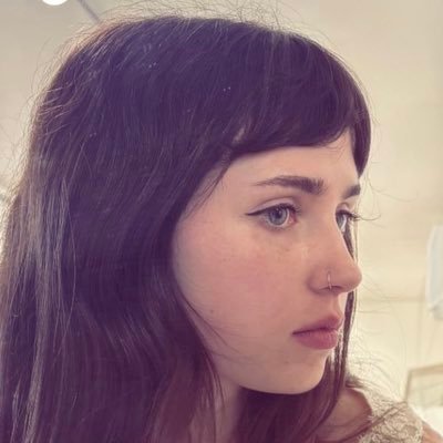 lesbmargot's profile picture. 