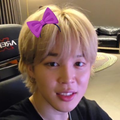 amygddayla's profile picture. everything's un-takeable, my peace is unbreakable
            #아포방포