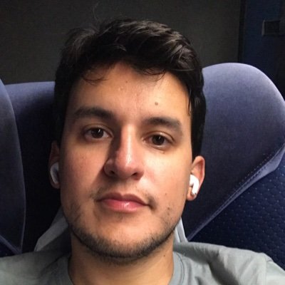 leorsdutra90's profile picture. Gosto de histórias, conversas, conhecimento e futilidades.