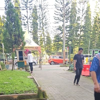 Zco112's profile picture. Follow me