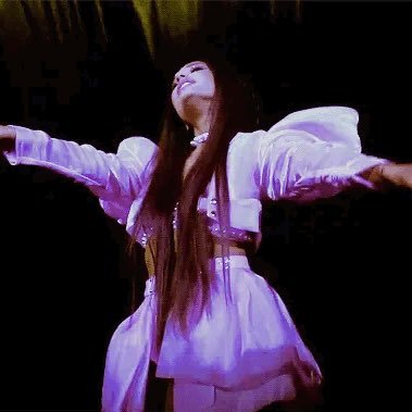 aprhodty's profile picture. 🫧. | @/aphrodity on ig!