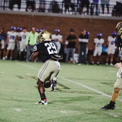 2free_trey2's profile picture. Football/ Running Back/height5’5/weight160/Bench265/Power clean 260/sqaut355/Phone number 4782457300