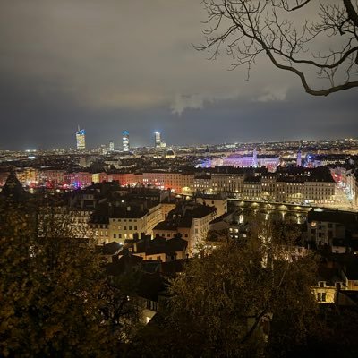 Medrar0615's profile picture. 