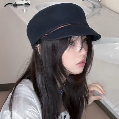 yeoojns's profile picture. ⠀⠀⠀⠀⠀⠀⠀⠀ ⋆˚࿔ loml #ニキ #여진 ⟡ ݁₊