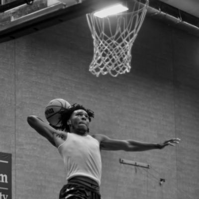 shiftywayne_'s profile picture. God First ✝️ 6’2 Guard 🍯 PG County Kid ! ...lldou💔🕊 lltae💔🕊 #ET4CoachJohnson💔🐐 tik tok and snap and ig @ shiftywayne Free Pops.