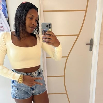 Fran75433036's profile picture. 🥰 #DEREKMEUVIDA 🥰 Amor é só de Mãe 🤞🏽❤ #theo🐒💙 #DAVI 🧢💙💙