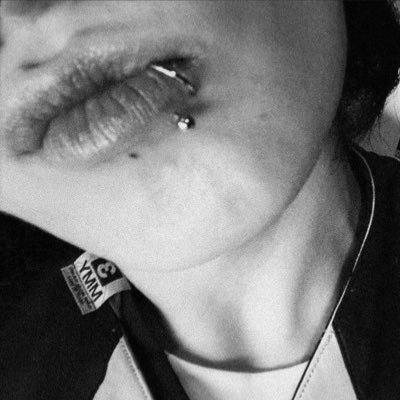 leoxell's profile picture. 