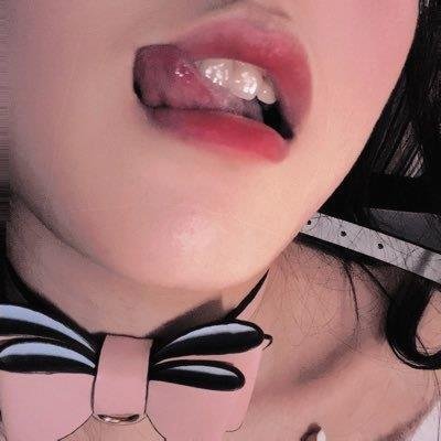 0xuwd8Z5o0opo6's profile picture. 不影響家庭生活和工作 可以長期保持 私密聯絡 愛愛前戲久 會配合