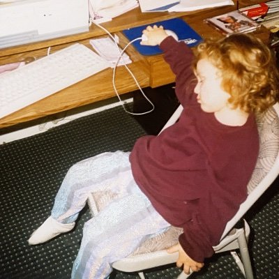 niazoff's profile picture. iOS @apple. Creator of @shnayim.