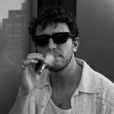 punishvinyl's profile picture. to love me is to suffer me.