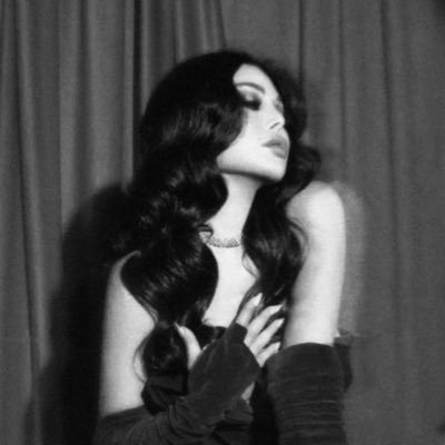 _8ililll's profile picture. ياجاهل أنا بالعُمر مرا.