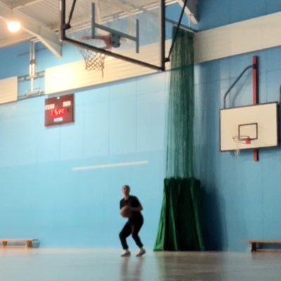 hk_ukhooper's profile picture. 6’0 pg 16y/o aspiring pro basketball player