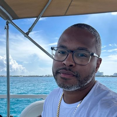 SloanU's profile picture. Dean Big Brother Almighty