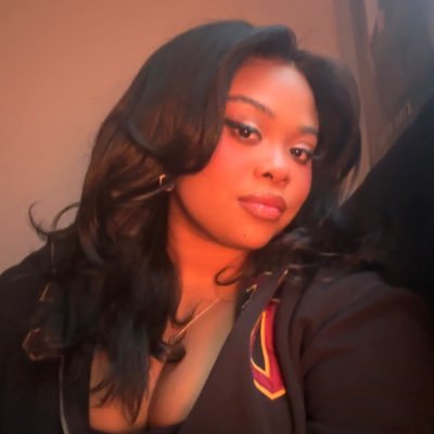 brattitudez's profile picture. 🩷✨ Ms. Mooks || 24 || uncommonly favored || pop culture connoisseur & art pop/trip hop enthusiast || CCWT section leader✨🖤