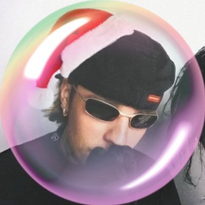 vonbvtch's profile picture. pop culture enthusiast // multi-stan // fan account, not impersonating.