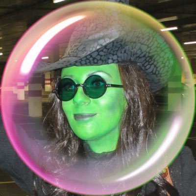 jurassicjen_uk's profile picture. Jurassic Jen UK 👩‍🦰 JPtoys admin 🦕 JPtoys_official insta is where I’m @ 🌍 Cosplay 👫 UK Geek girl 💖 Fibromyalgia 🦋