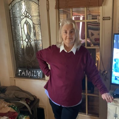 susan_kasp49232's profile picture. Lived many places from USA to Netherlands to Hawaii. Love to learn from others. Happy to get up each day for a new adventure. Love and peace is my goal.