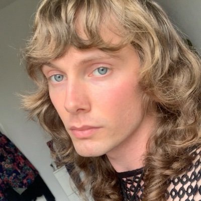 buckfastbjork's profile picture. mirth bender ˚ ༘♡ ⋆｡˚ 𓍊𓋼𓍊𓋼𓍊࿐𖨆♡𖨆 𓍊𓋼𓍊𓋼𓍊 I love hip-hop // bowcat agenda