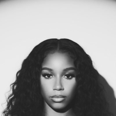 xolaurrren's profile picture. N J 🤍| @lsu🐅💛💜