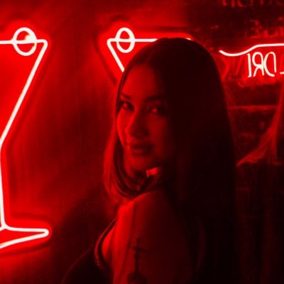 ccindyllou's profile picture. divine. 444