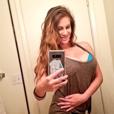 ElmoreYvon6390's profile picture. 