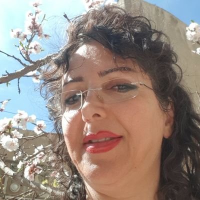 oneandmesun's profile picture. ART _I am a painter .I  work  oilpainting,  softpastel,  drawing , Coal painting , felt
#nft 
https://t.co/Lx3uJ6layj