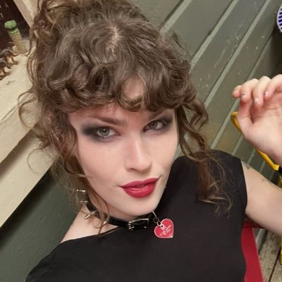 edotstreetcar's profile picture. new account same ol big girlcock taste art:@peestreetcar arthouse:@goldenagexxx