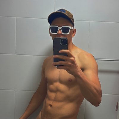 yeison_G23's profile picture. 