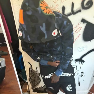 ysosaa_'s profile picture. ig: @paidksubiii | Str8 Male - 🧛🏽‍♀️| main banned at 11.3k