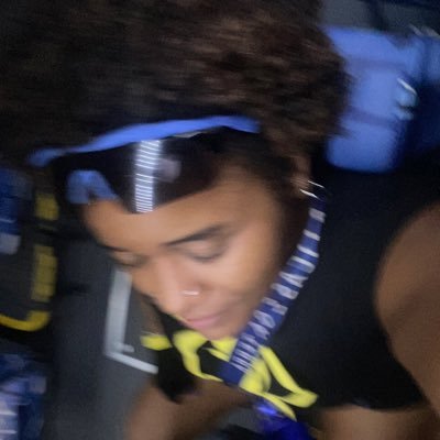 manucuuuu's profile picture. tudo ou nada