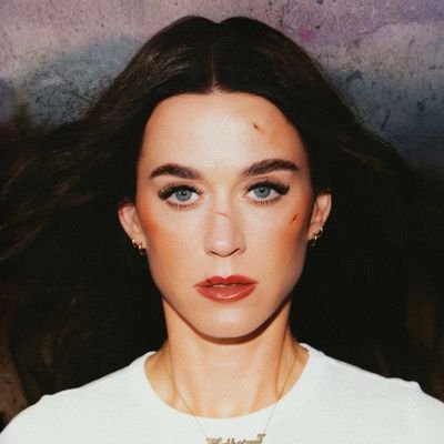 nopuedemorder's profile picture. bandaids

November 6