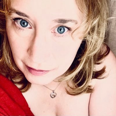 chelle_6x's profile picture. more figure skating • more kindness ❤️ Yuzuru the GOAT ⛸️ sometimes hockey • always sarcasm • crankybear bsky