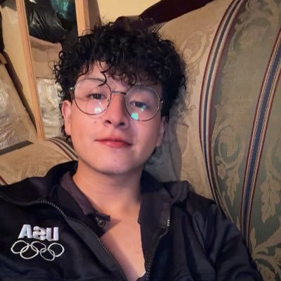 DimeBray's profile picture. Diario virtual de un gei🗯️