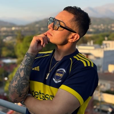 tomasbustos31's profile picture. 