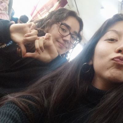 NairGom40601345's profile picture. born to  die🖤🥀