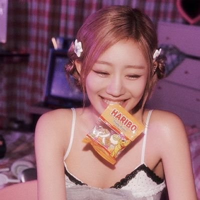 Evolutiouz's profile picture. จูลี่แฟนข้ากับลูกสาว KIOF.
ลูกชายทั้ง 8 ALD1.
ลูกมโนว่าคลอดเอง LEOWON

#Cheshire #KISSY #ALLYZ