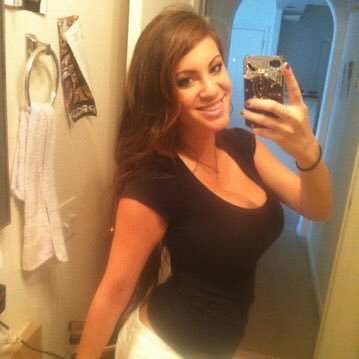 BeautyYvon30144's profile picture. 