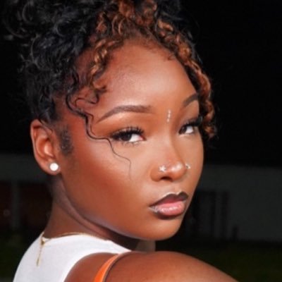 YeahitsOliVVV's profile picture. a real FL cutie 🍊 Artist | DJ | Producer Olivvv.music@gmail.com