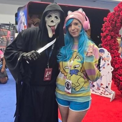 MissFrostie's profile picture. 🩵32🩵 She/Her🩵 Just a girl that enjoys anime, cosplay, video games, music, and photography🐸Keroshe(DJNZ)😈Obey Me🐮💜 Dead by Daylight 🏃🏼‍♀️💀