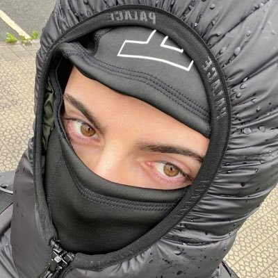 SamuelRoss_10's profile picture. Crítico de todo, experto en nada