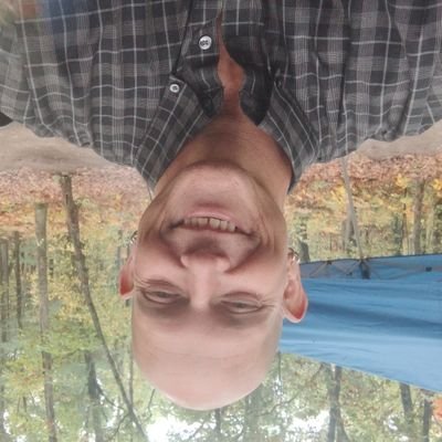 emnxxu82's profile picture. 