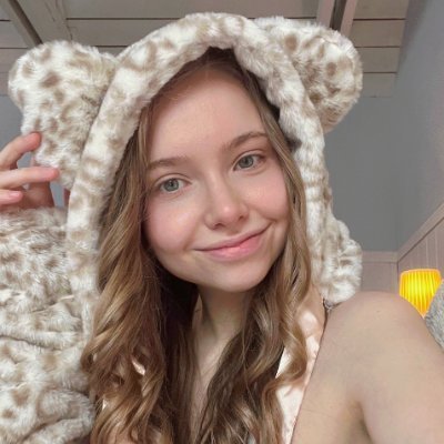 Linda1rose1's profile picture. Hey there! I'm Riley
Natural beauty and shiny smile are things to describe me