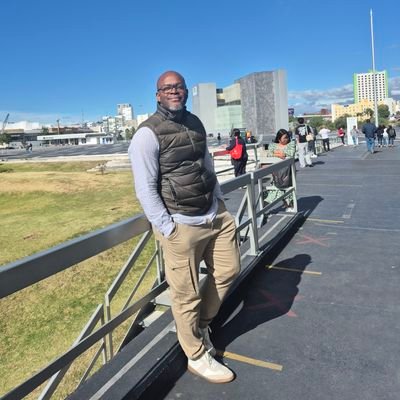 Mister_Jaay's profile picture. Baddest Motherland Reactor on Youtube | AJ's Dad😁😁. Regular Dude with a crazy Drive

https://t.co/FOMzxGzbrd