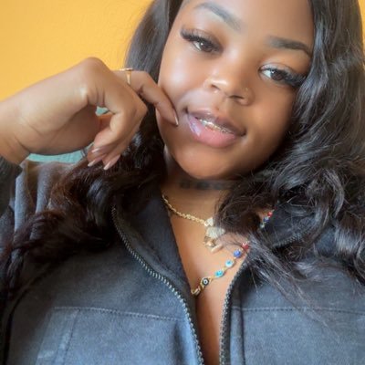 FentySheTrippy's profile picture. I might tell you a joke, but I’ll never tell you a lie!😉 #BAE4EVA❤️🕊️ #LOLA🧸🦋