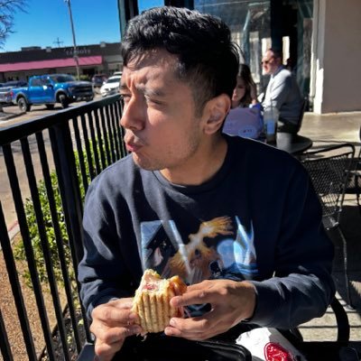 angel_rockwell's profile picture. 817