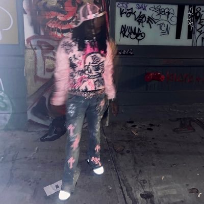 BandannaLo's profile picture. BC Danna On ALL Platforms. I Be Makin’Klothes & Shit🤷🏾‍♂️ @stiky.co 📌 #Yonkers🗽 Long Live Big Lo❤️ Forever Ice❤️ ♓️🇹🇹 #282🛩️  #MeekWayRecords🛣 🪄