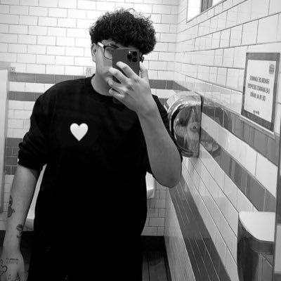 Honestly_Jeyk's profile picture. 0810