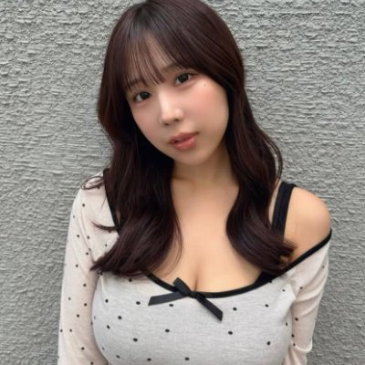 Bhawani82984166's profile picture. 謝謝你的跟隨~