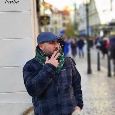 ahzab37's profile picture. Fikri hür vicdanı hür… #stardust 🏹 vive la révolution