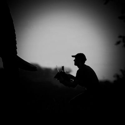 yonetmenkam's profile picture. Türk film yönetmeni